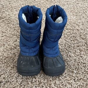 Cozy Navy and Black Kids Snow Boots